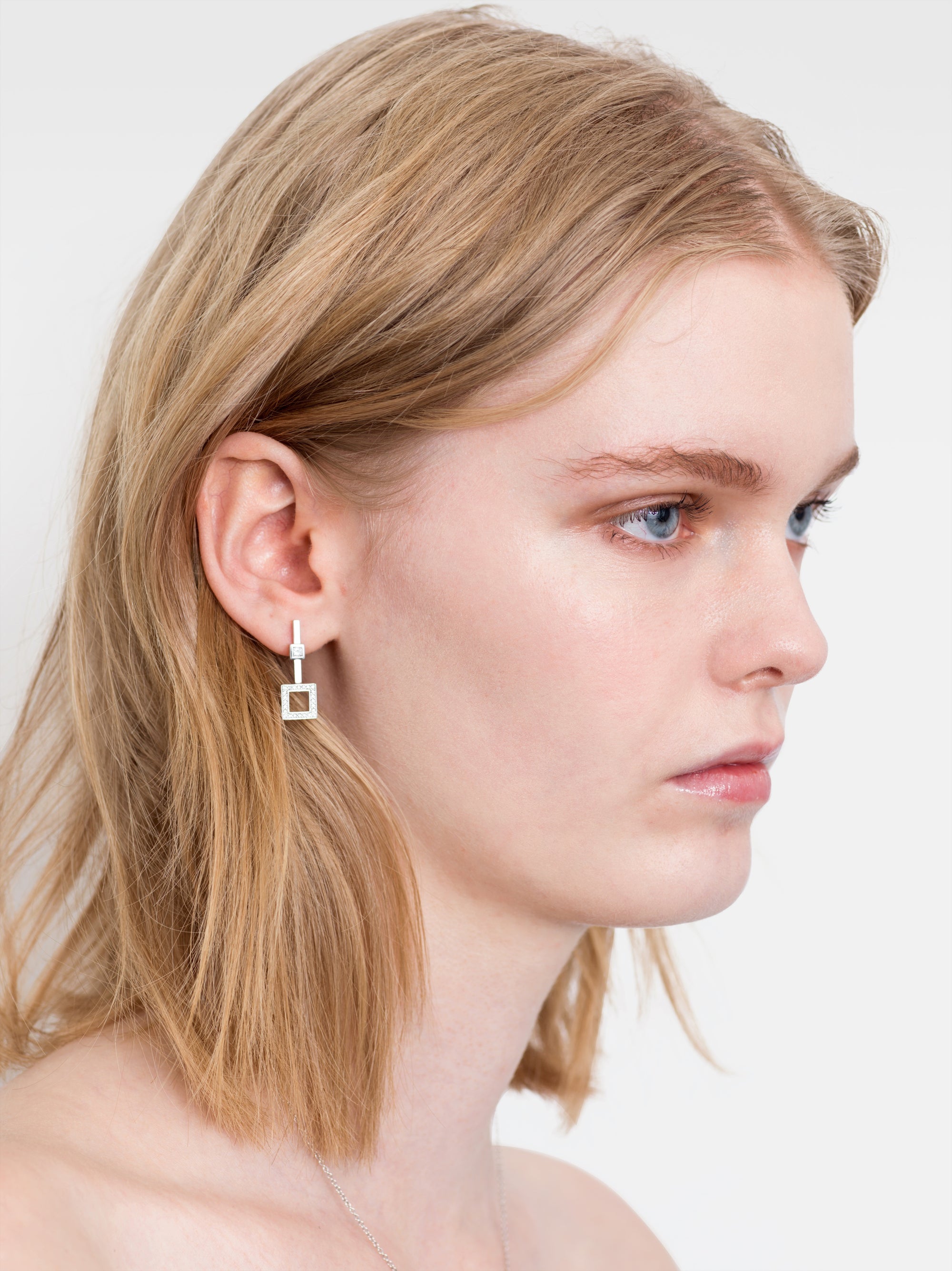 Iuno Earrings