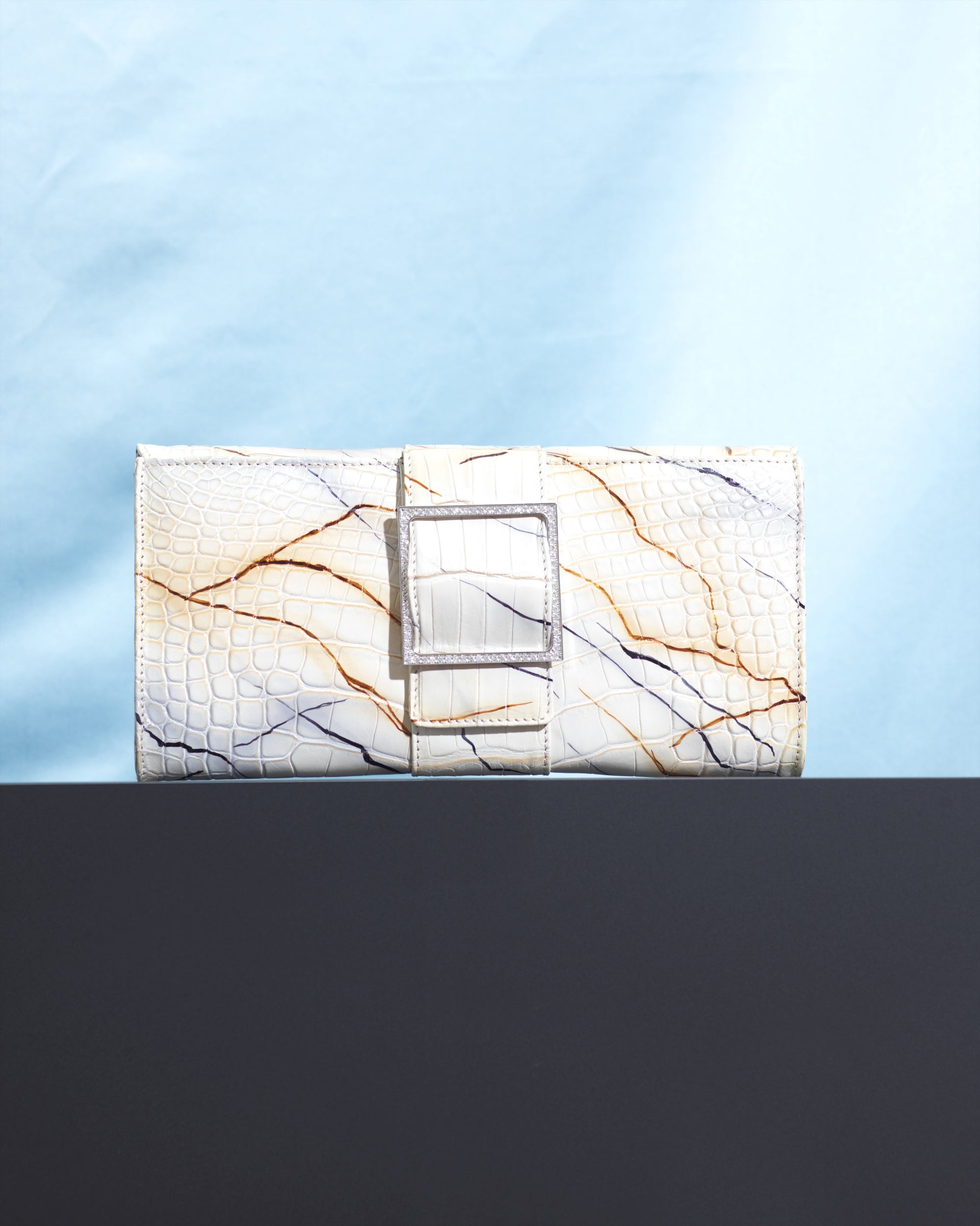 THE CLAUDIA: THE MARMOR